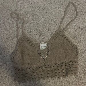 Women’s tan/Beige Urban Outfitters Crochet Crop Top